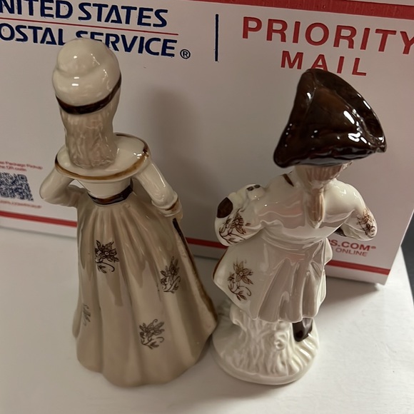 Vintage Pair Of Figurine - Picture 8 of 14